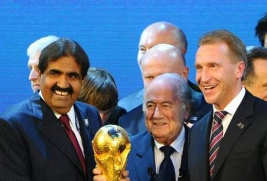 بلاتر: آمریکا و ژاپن می توانند به جای قطر جام جهانی را برگزار نمایند