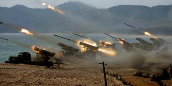 رزمایش توپخانه ای ارتش کره شمالی با هدف تقویت توان دفاعی
