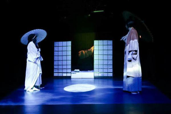 توضیحات تئاتر مستقل درباره توقف یک نمایش، آخرین سامورایی پنج شنبه به صحنه باز می گردد